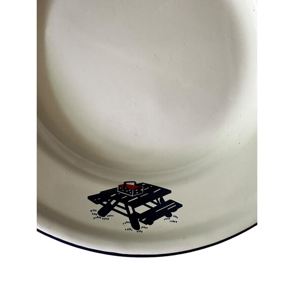 Vintage Taipro "Blue Picnic Table" Enamel Plate | 10" Mid-Century Camping Dish - Picture 3 of 5